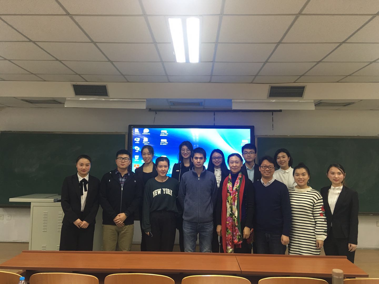 老哥俱乐部-老哥必备的交流社区