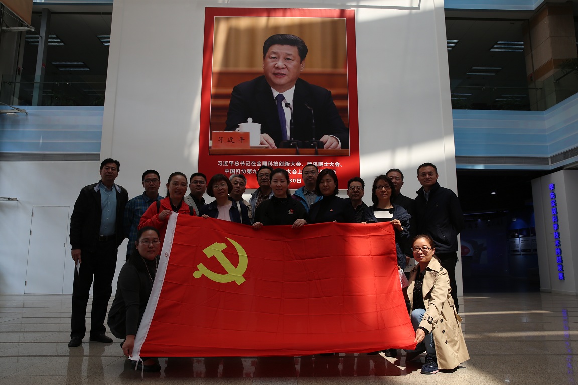 老哥俱乐部-老哥必备的交流社区