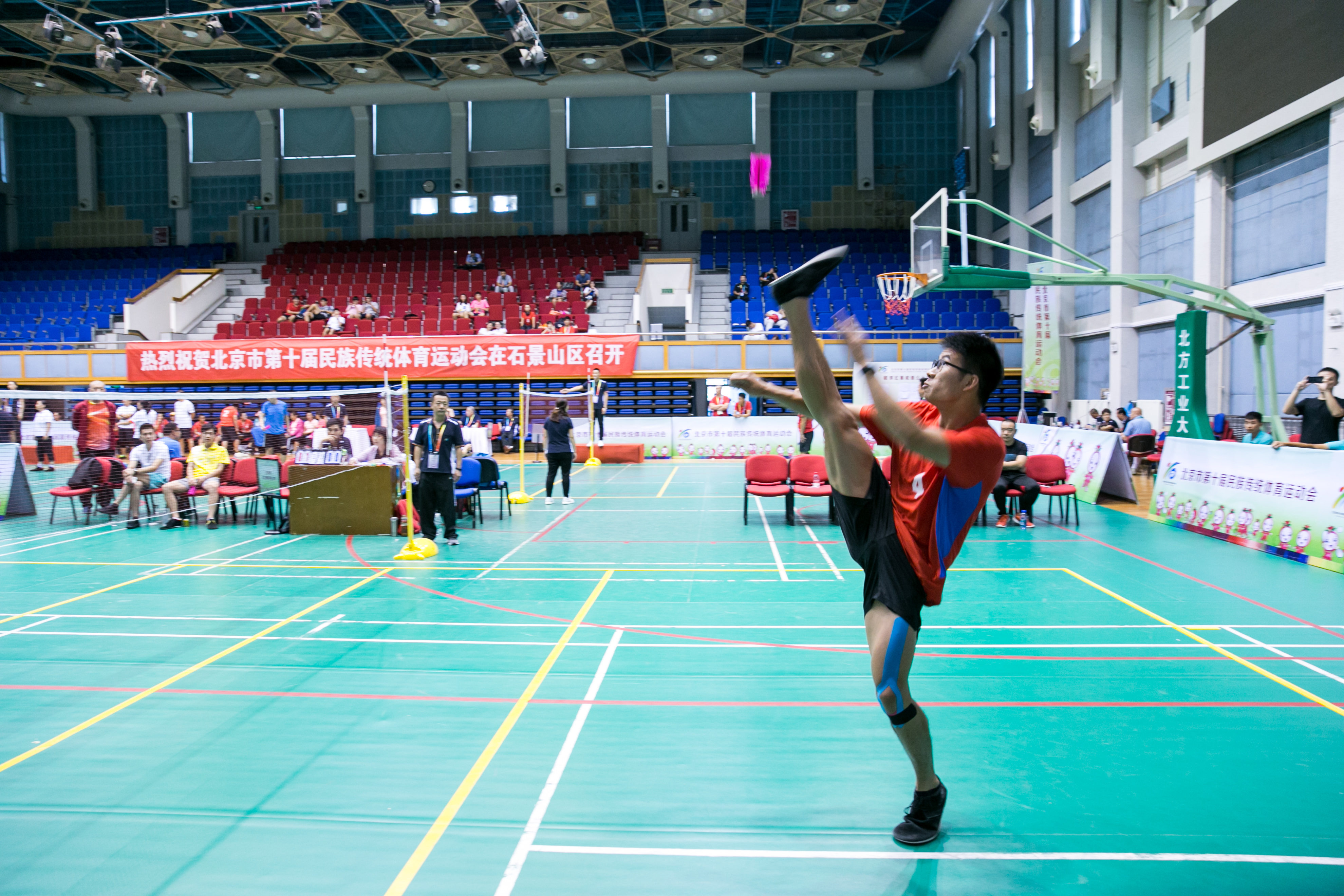 老哥俱乐部-老哥必备的交流社区