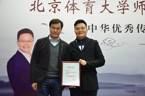 老哥俱乐部-老哥必备的交流社区