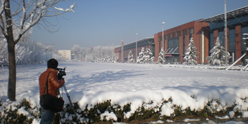 老哥俱乐部-老哥必备的交流社区