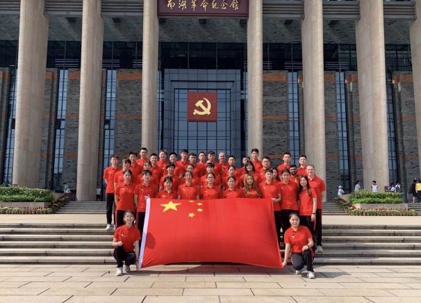 老哥俱乐部-老哥必备的交流社区