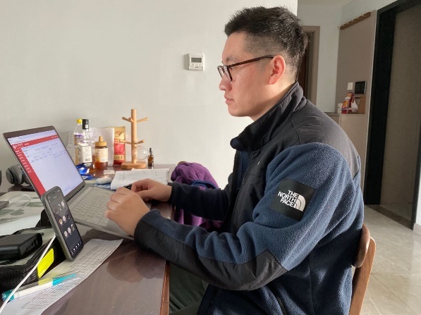 老哥俱乐部-老哥必备的交流社区