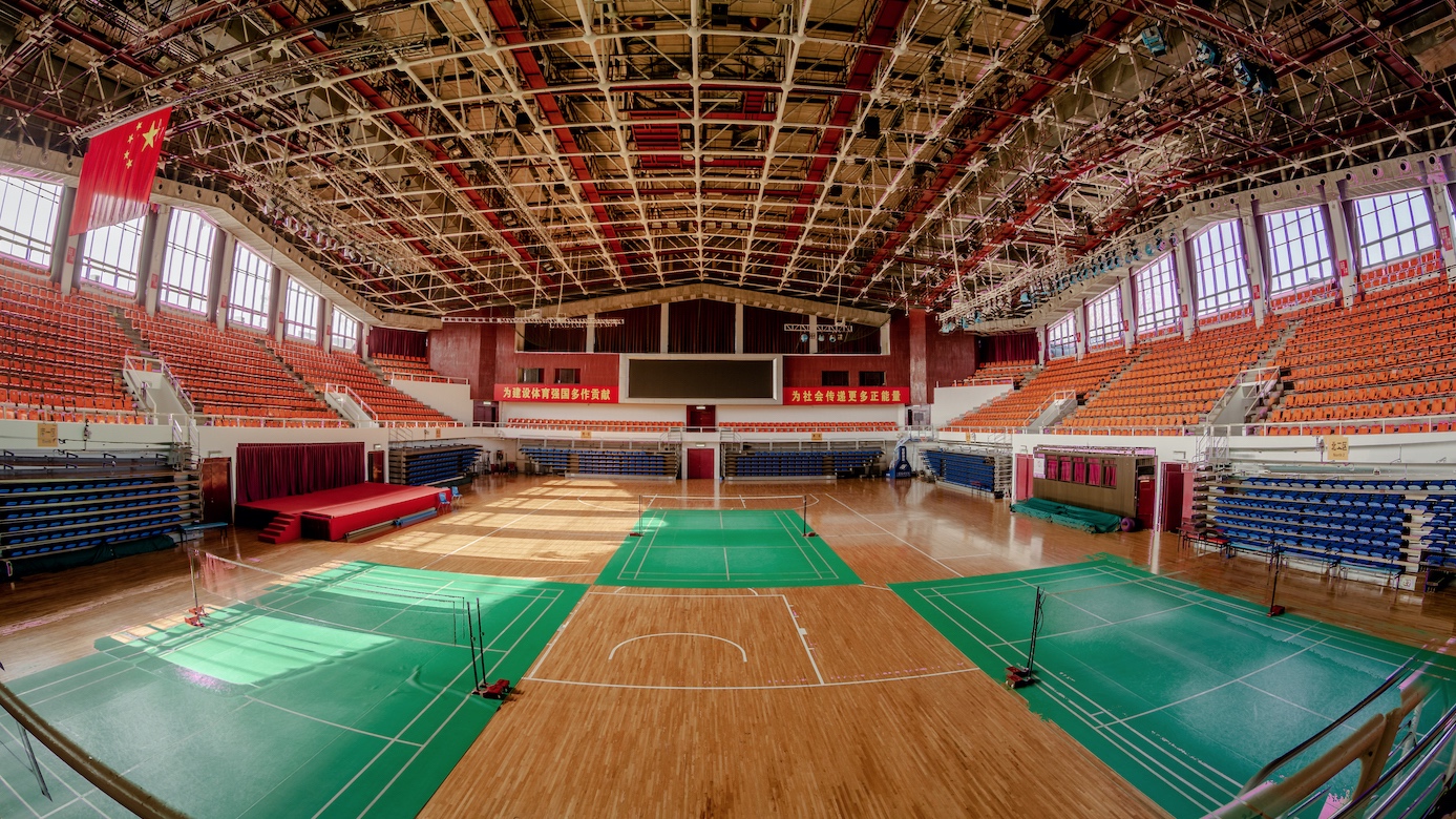 老哥俱乐部-老哥必备的交流社区