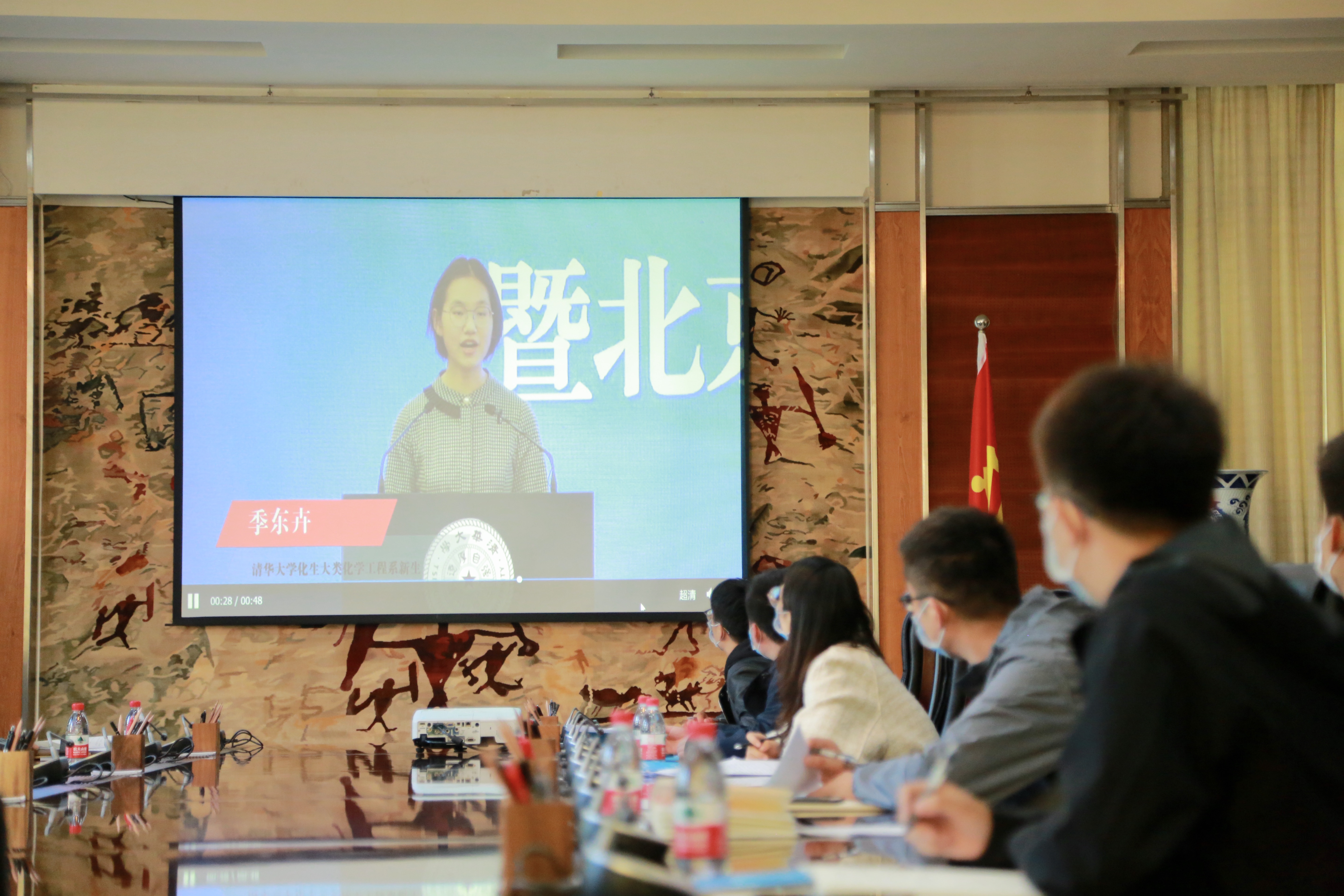 老哥俱乐部-老哥必备的交流社区