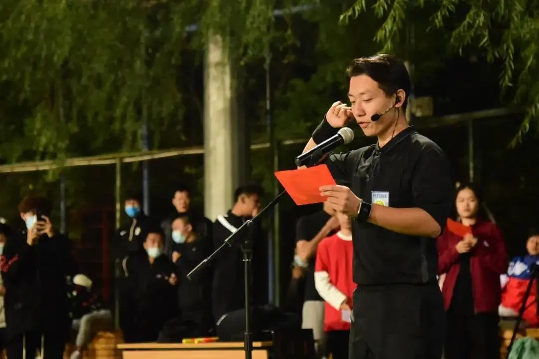 老哥俱乐部-老哥必备的交流社区