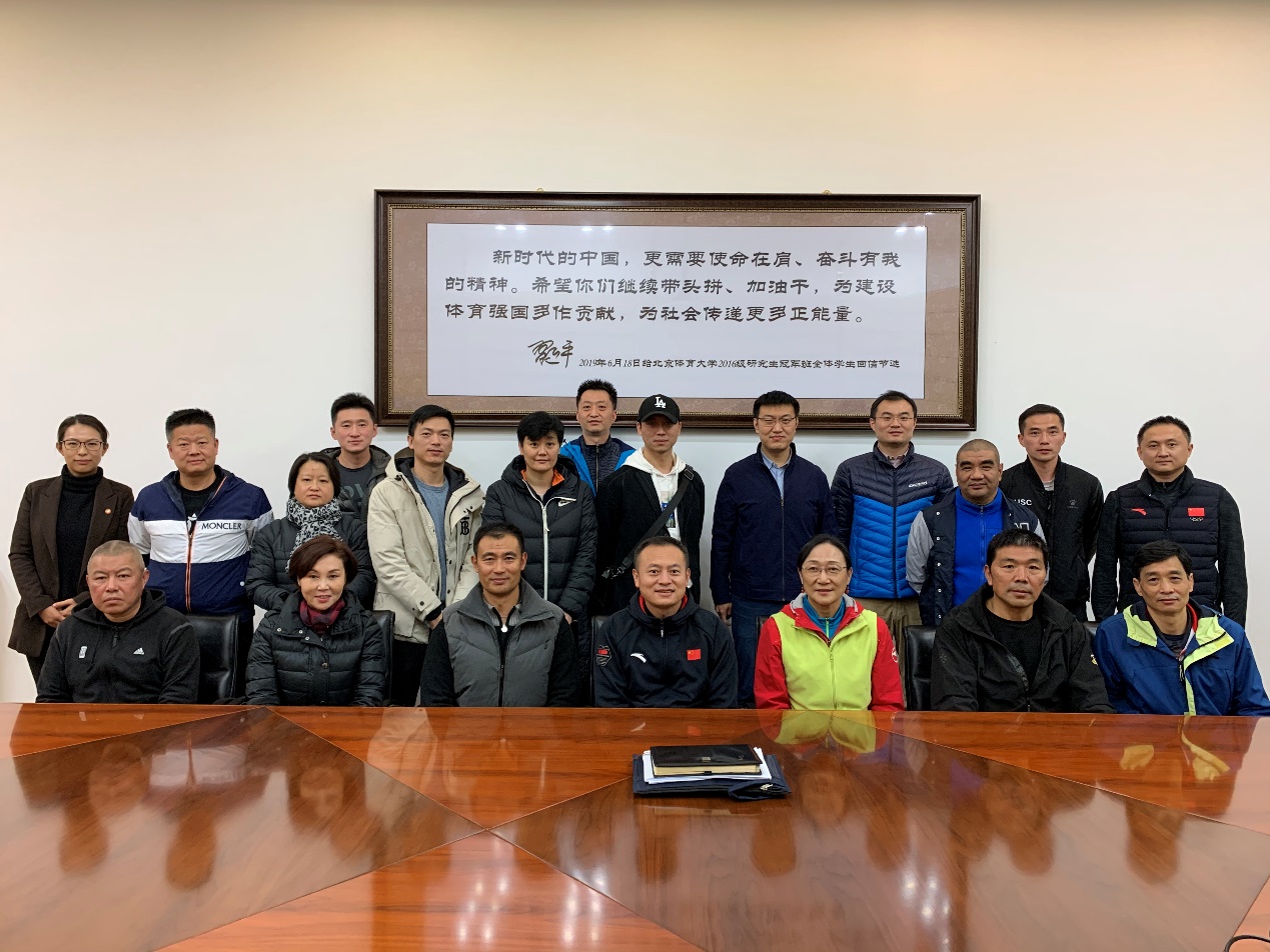 老哥俱乐部-老哥必备的交流社区