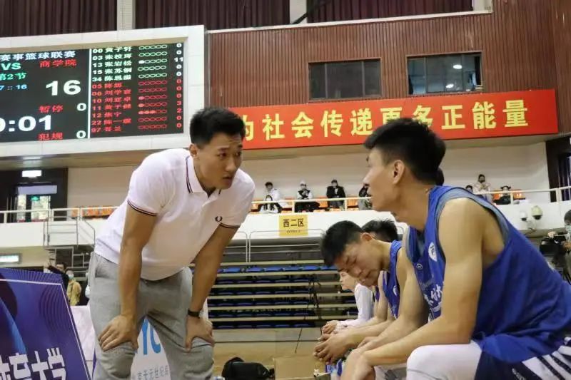 老哥俱乐部-老哥必备的交流社区