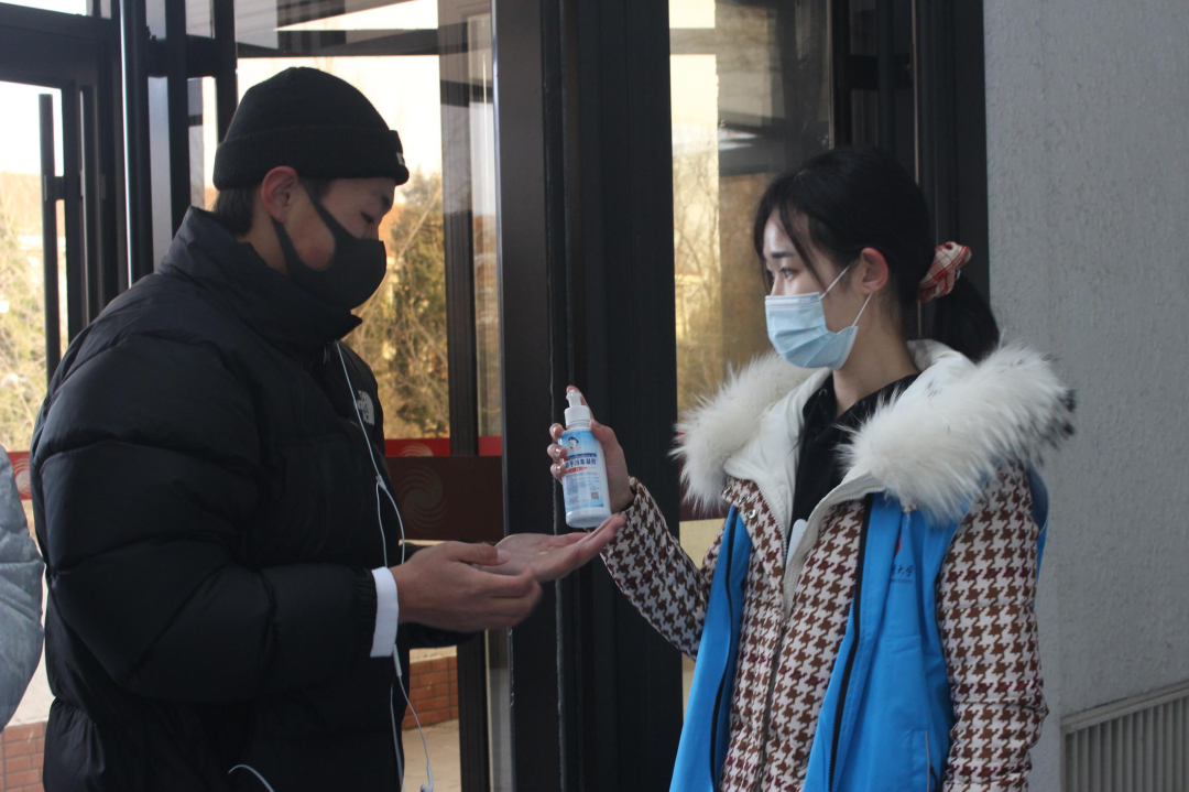 老哥俱乐部-老哥必备的交流社区