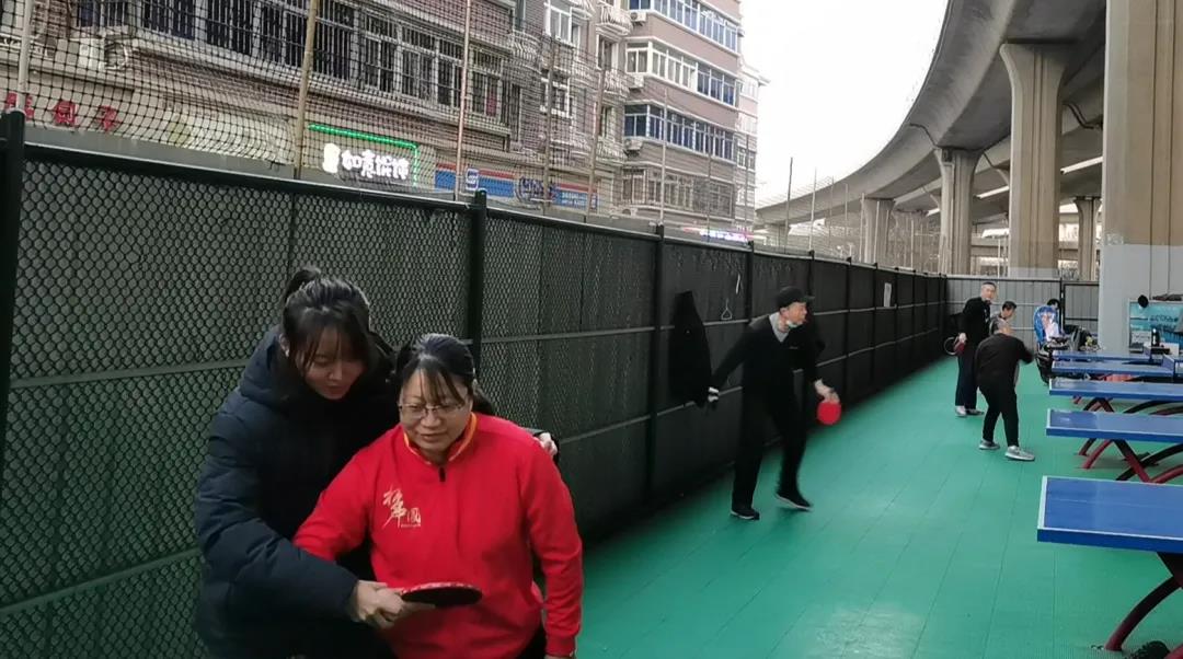 老哥俱乐部-老哥必备的交流社区