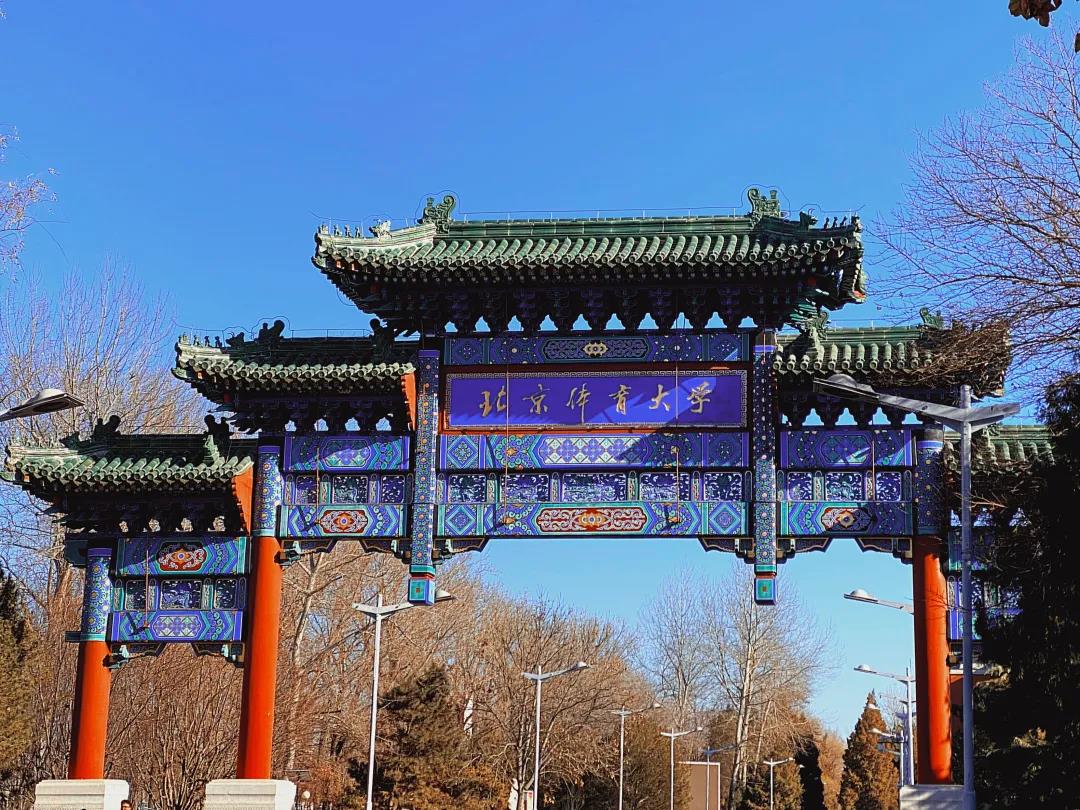 老哥俱乐部-老哥必备的交流社区