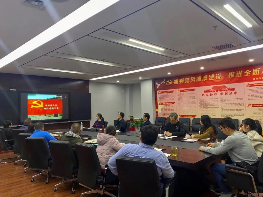 老哥俱乐部-老哥必备的交流社区