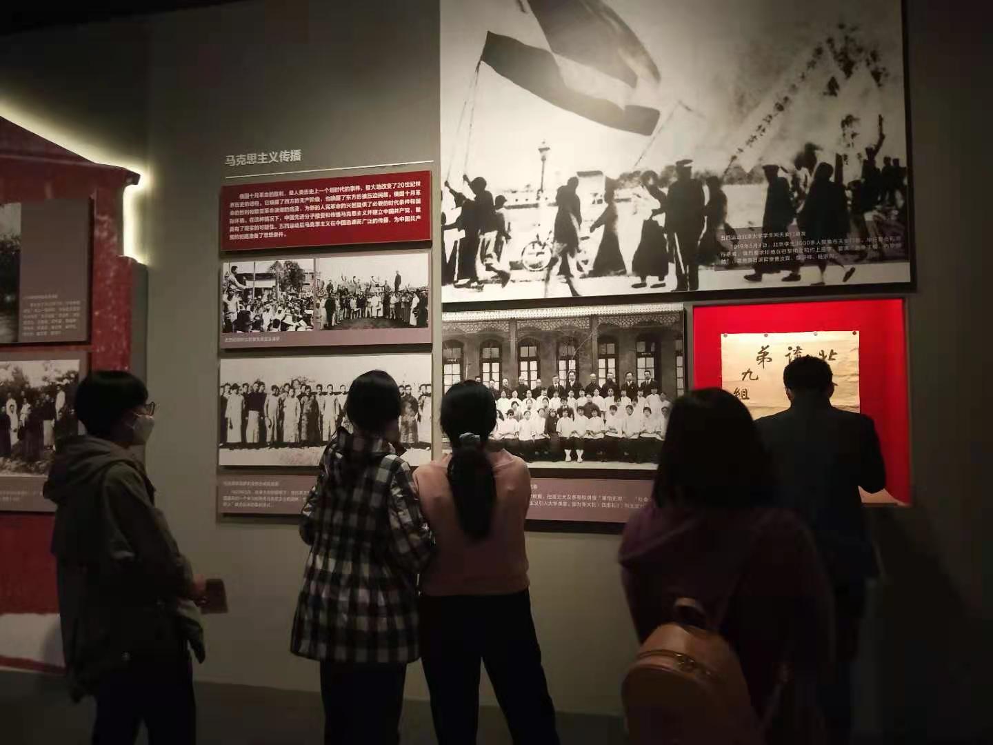 老哥俱乐部-老哥必备的交流社区