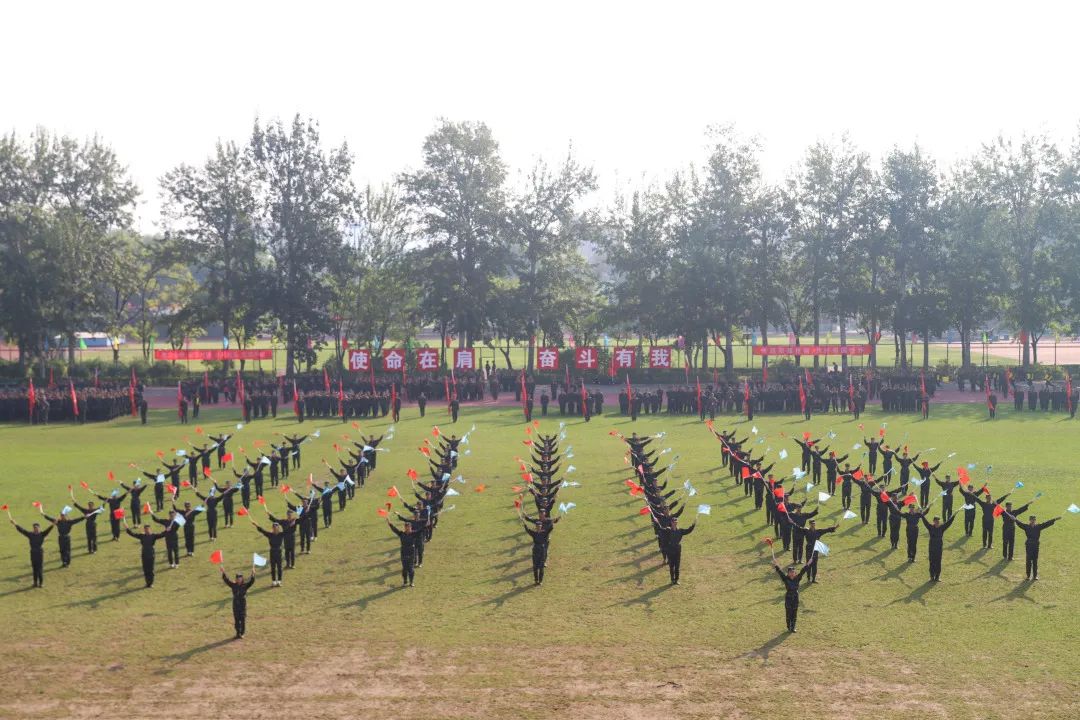 老哥俱乐部-老哥必备的交流社区