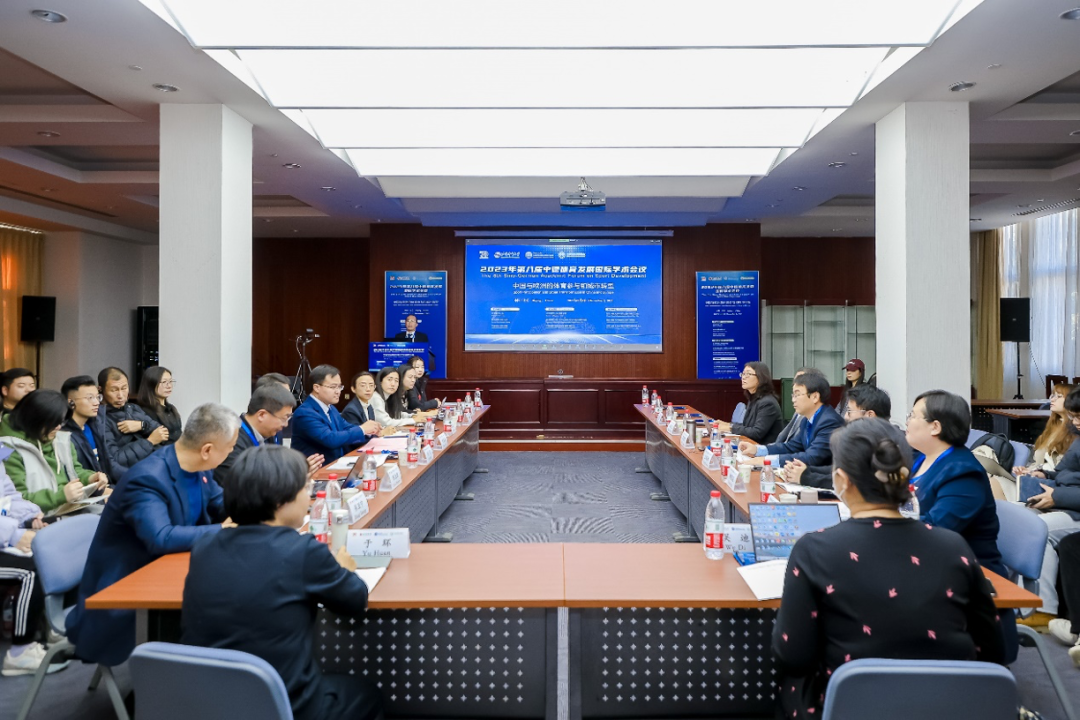 老哥俱乐部-老哥必备的交流社区