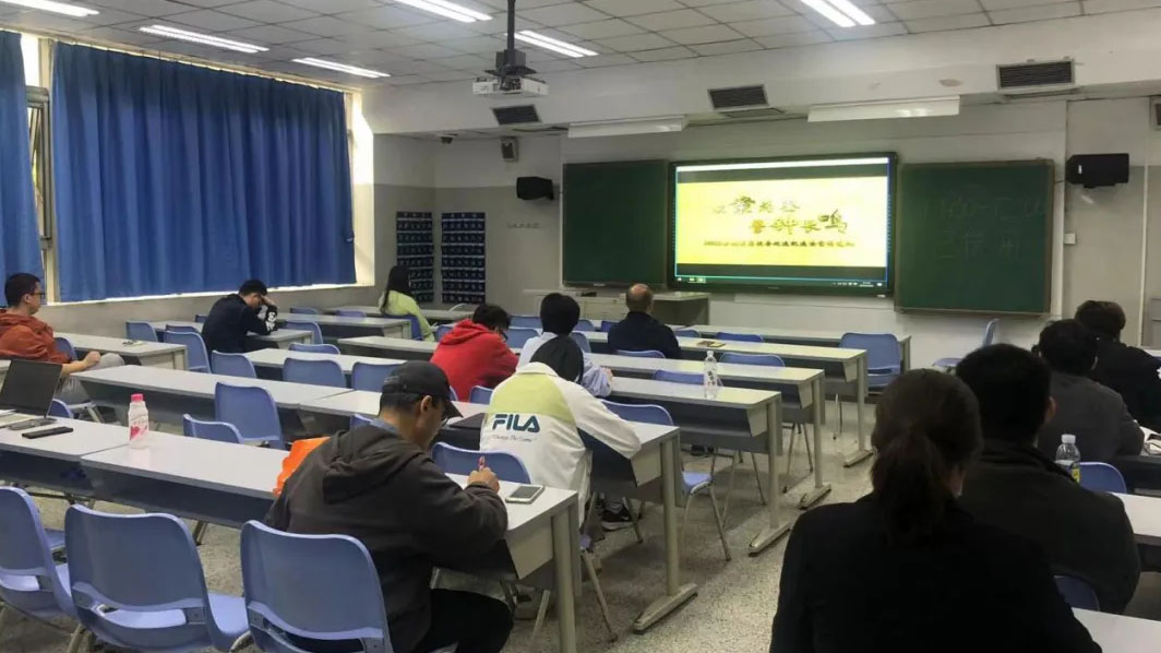 老哥俱乐部-老哥必备的交流社区