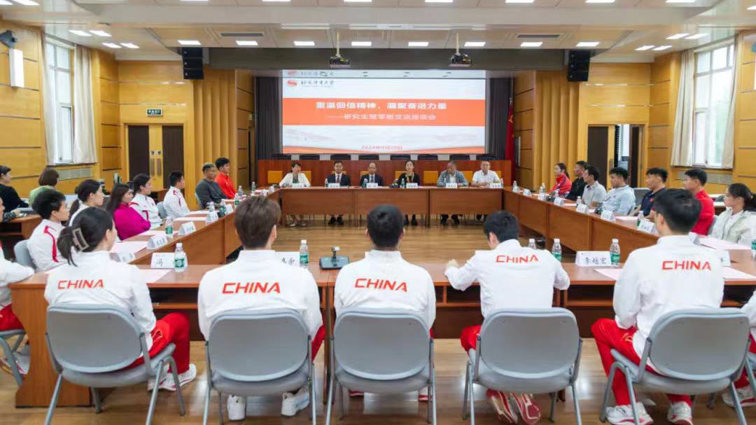 老哥俱乐部-老哥必备的互换社区