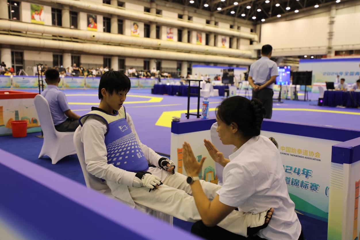 老哥俱乐部-老哥必备的互换社区