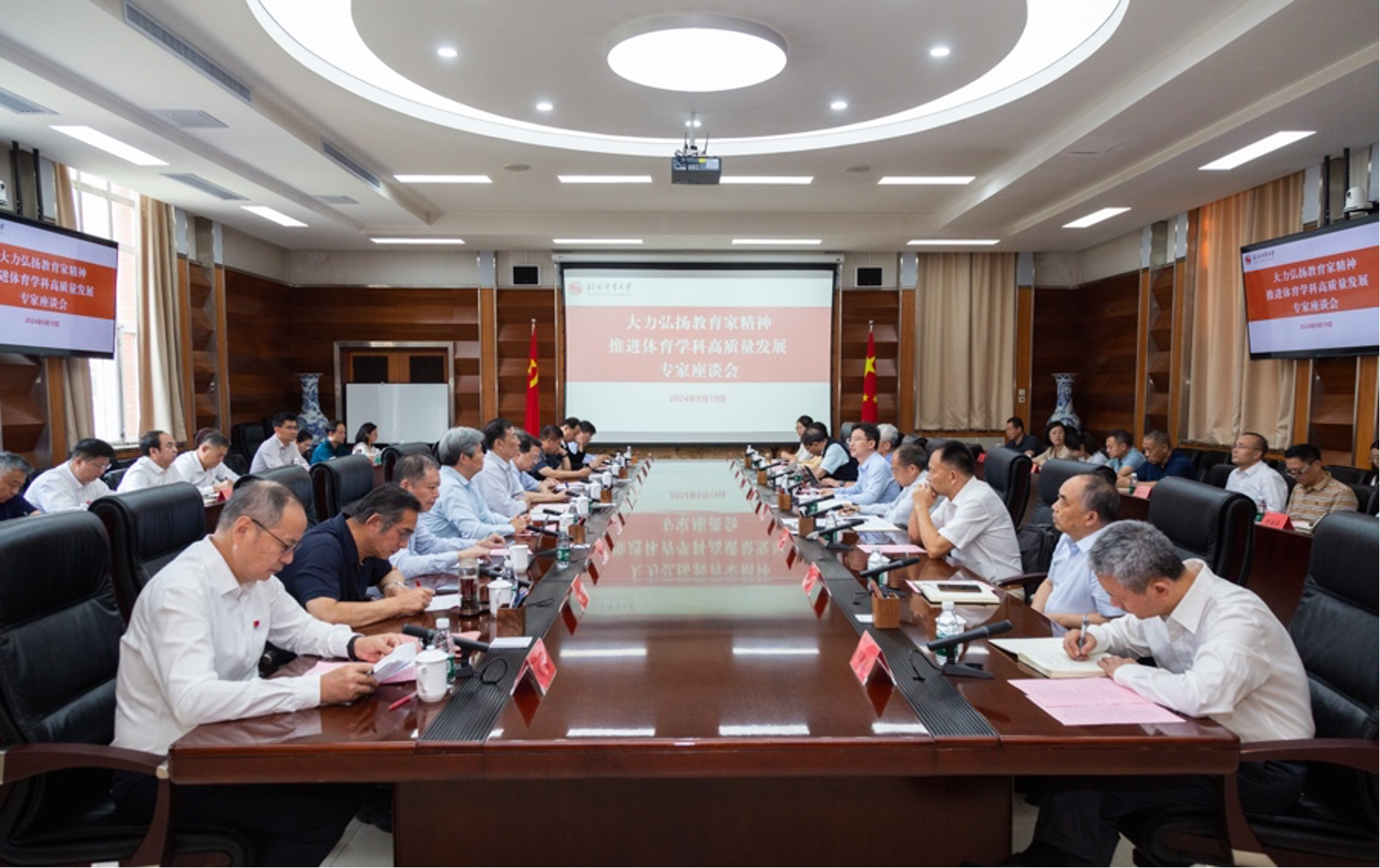 老哥俱乐部-老哥必备的互换社区