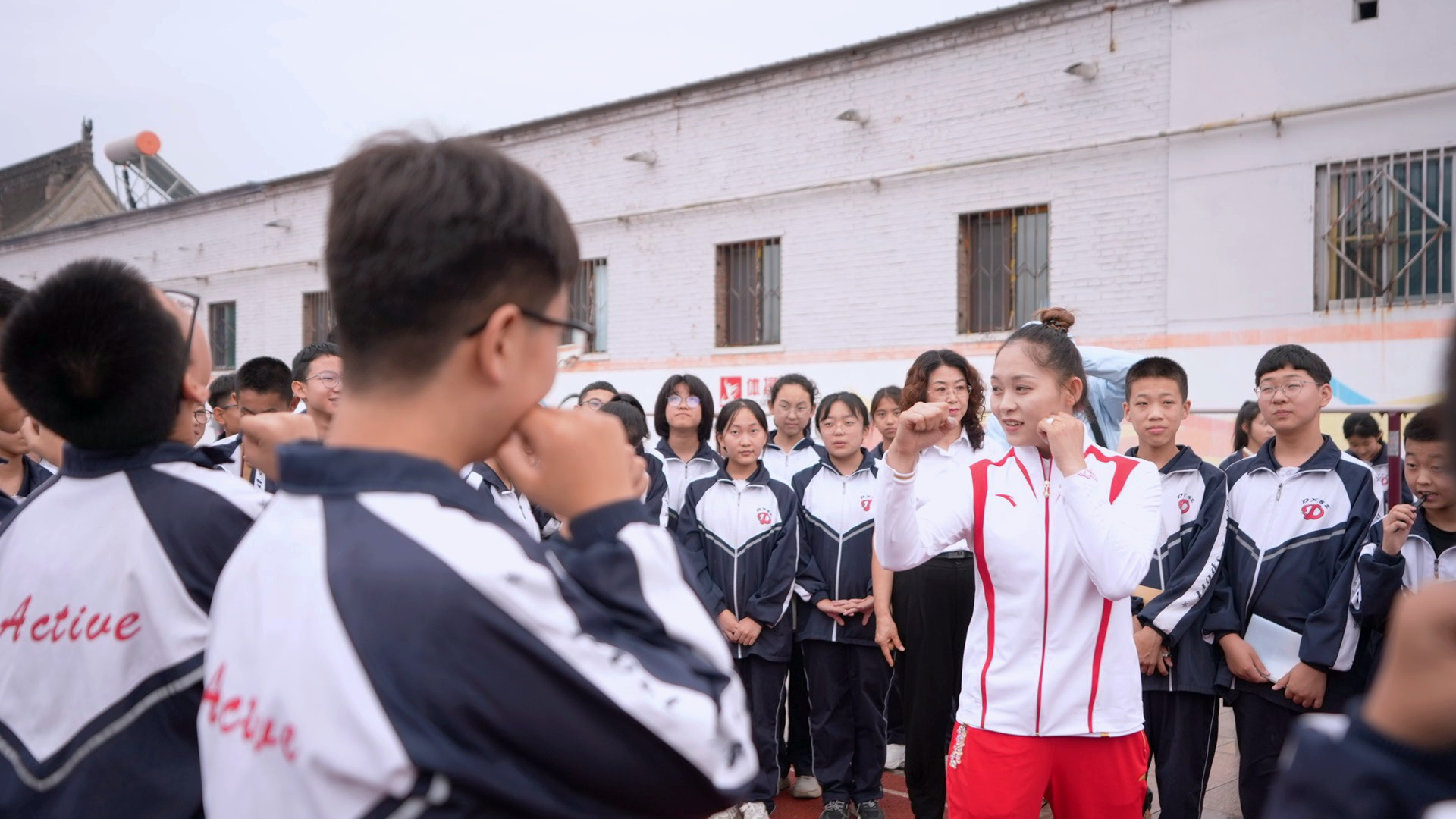 老哥俱乐部-老哥必备的互换社区