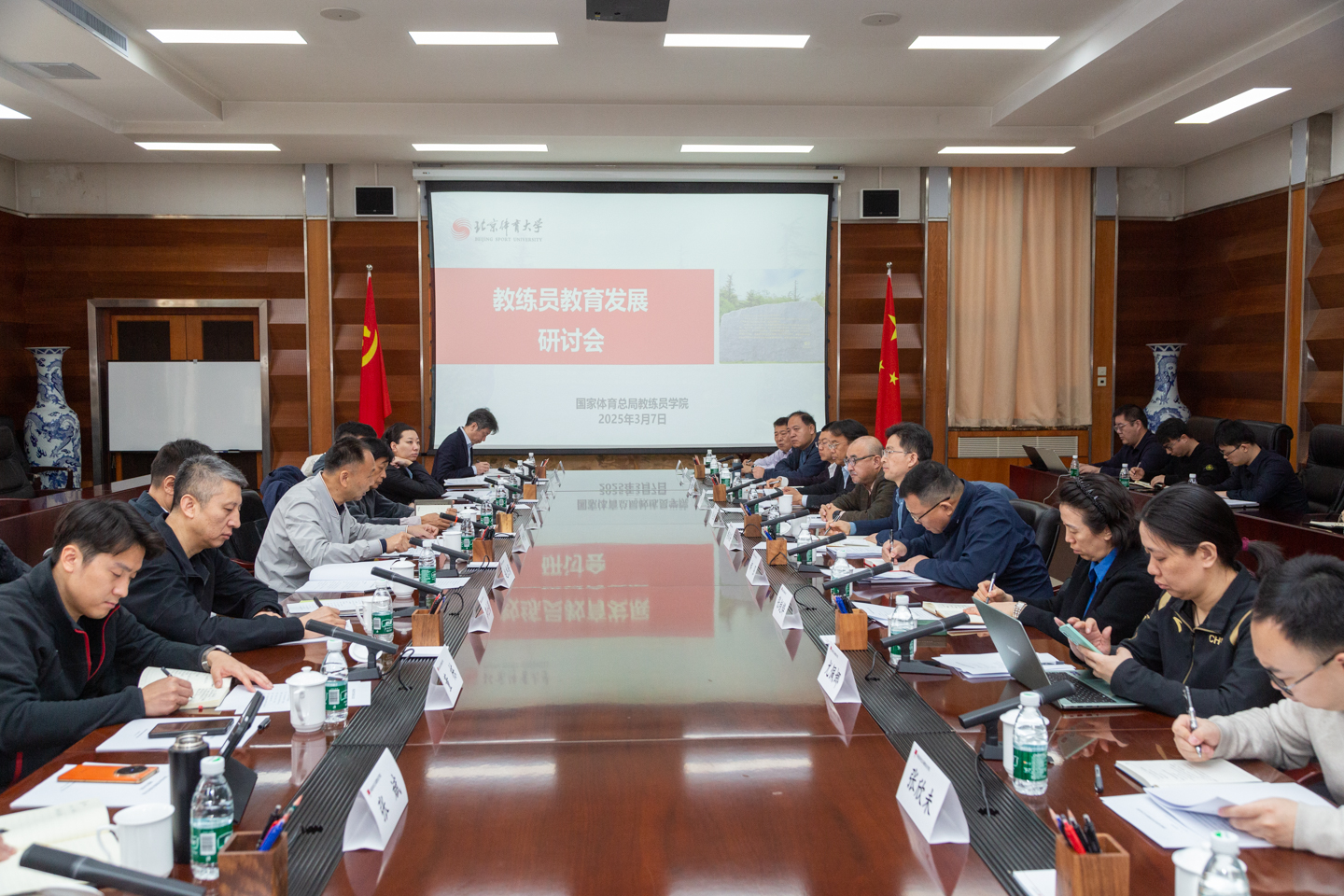 老哥俱乐部-老哥必备的互换社区