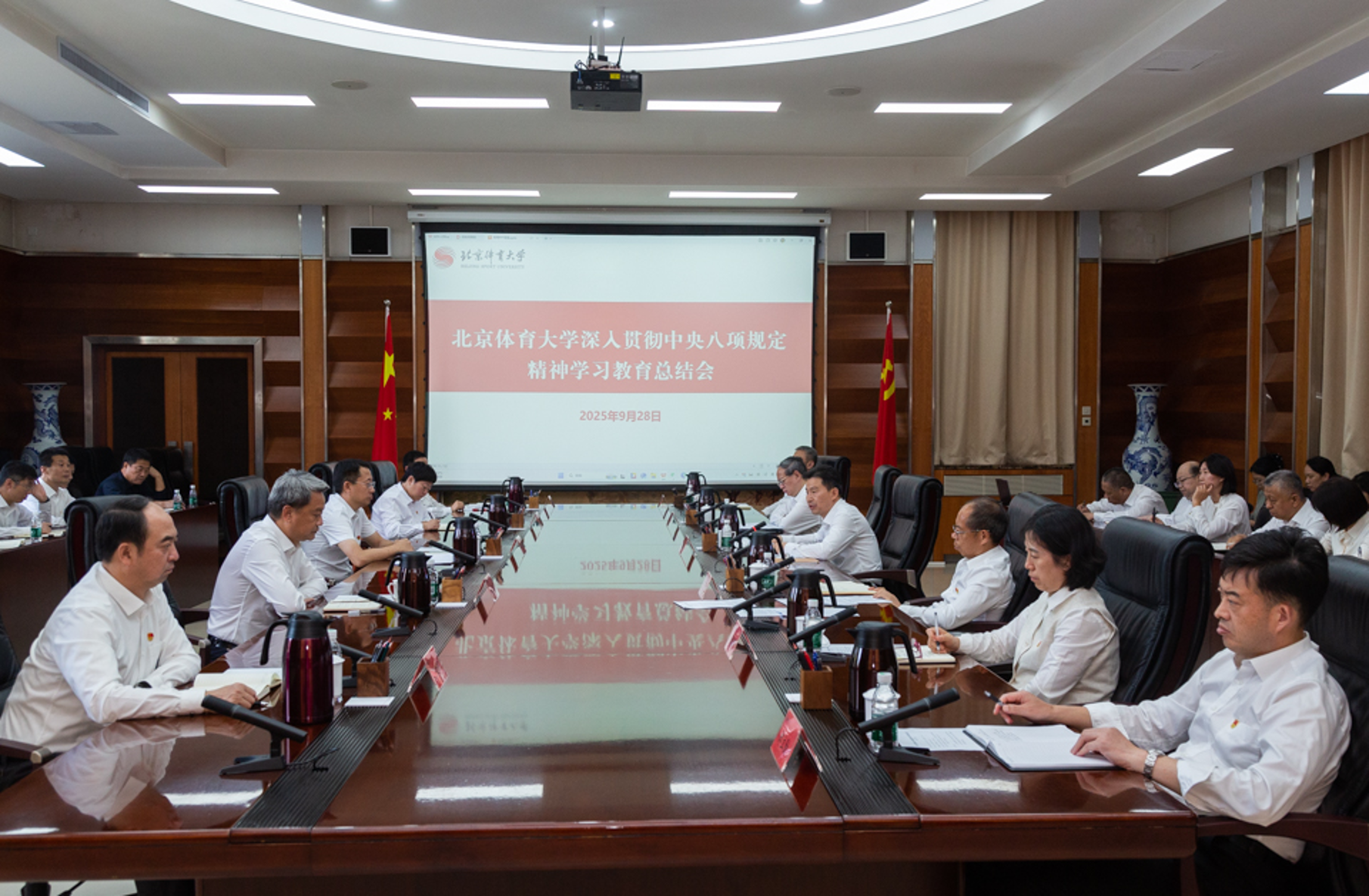 老哥俱乐部-老哥必备的互换社区