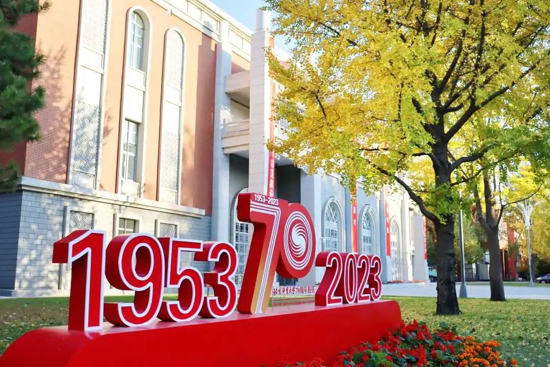 老哥俱乐部-老哥必备的互换社区