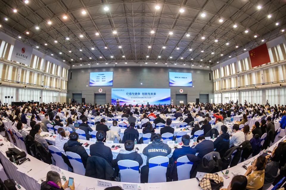 老哥俱乐部-老哥必备的互换社区